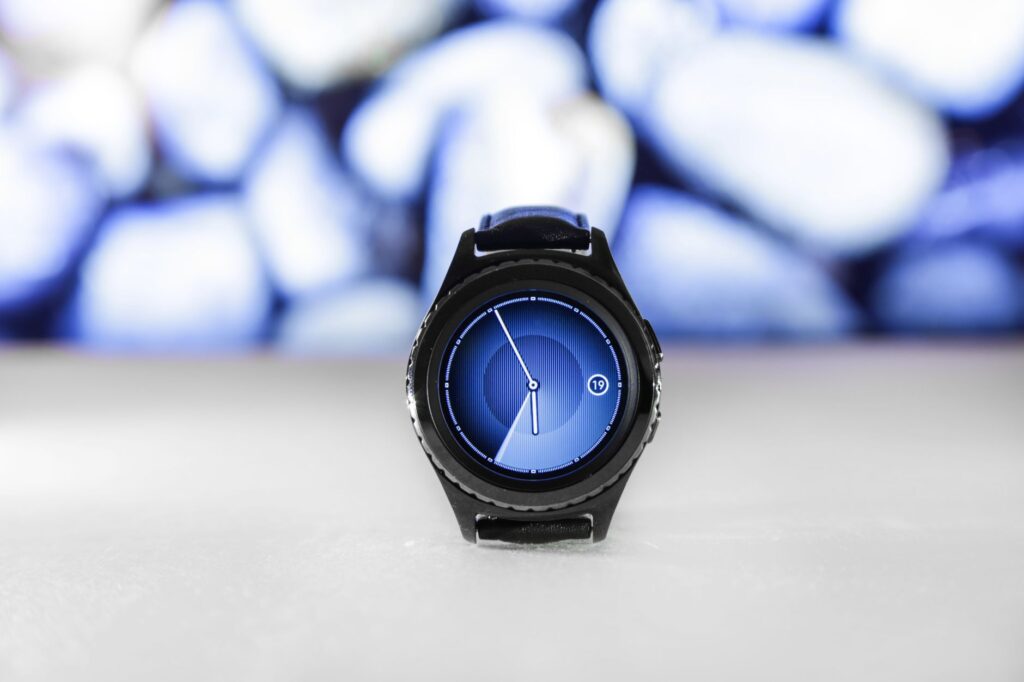 Matrix smartwatch features