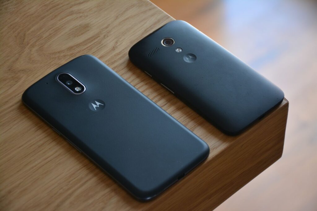 Motorola Signature 27 specs